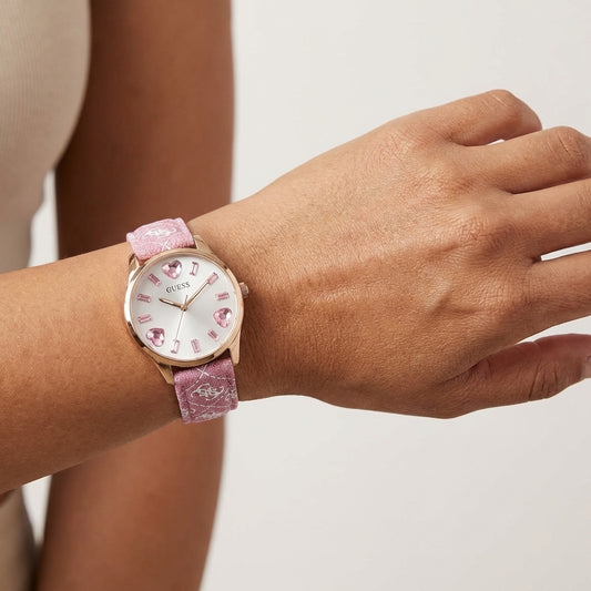 Guess Rose Romance Heart