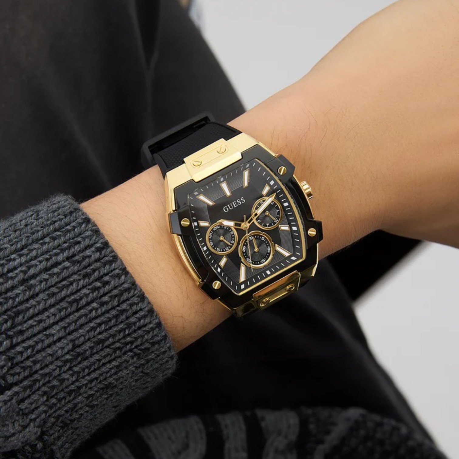 GUESS Signature Icon Multifunction